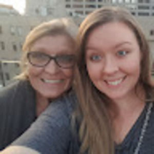 Meet your Posher, Laura